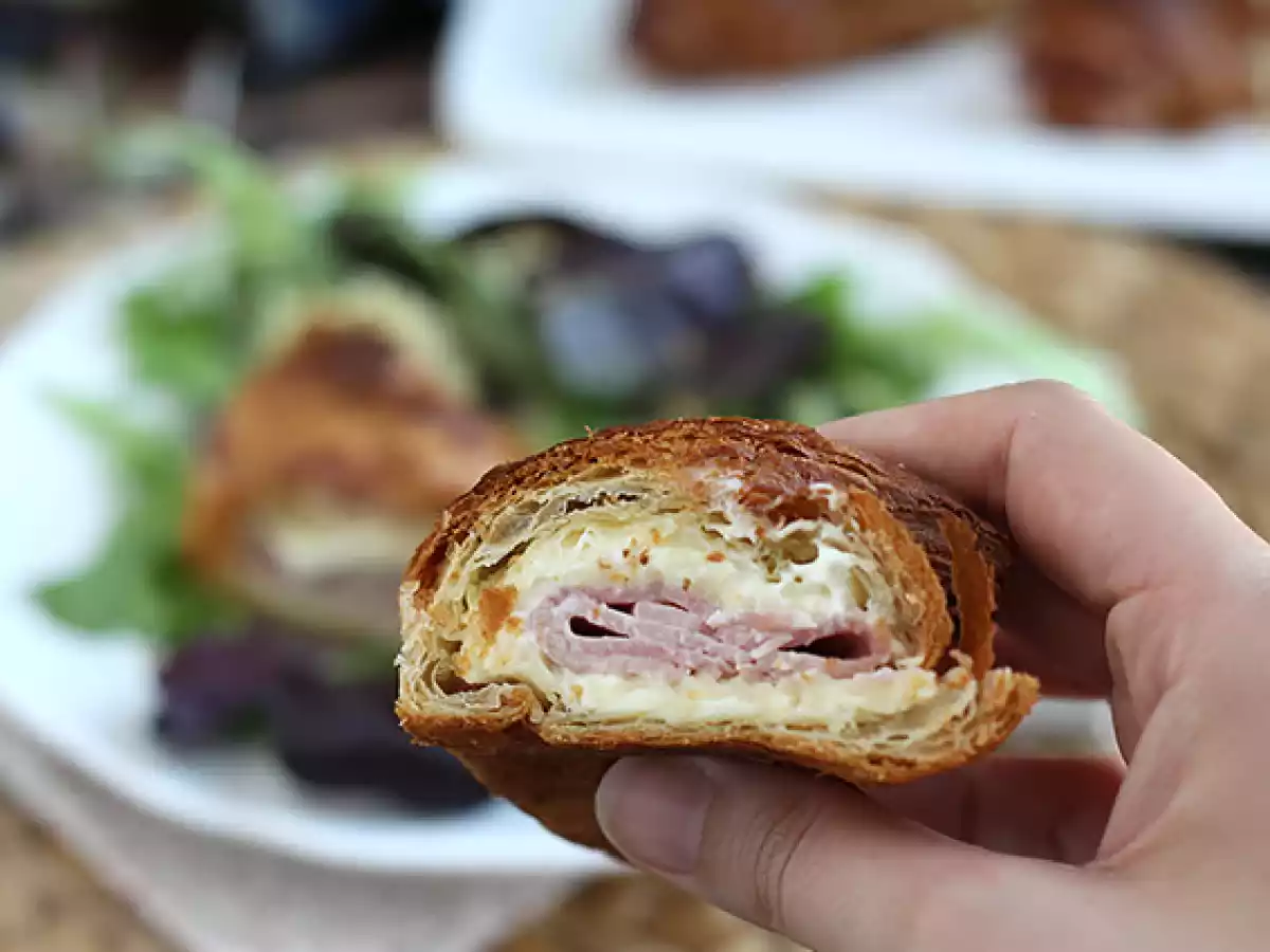Croissants de queijo e presunto (fiambre) - foto 4