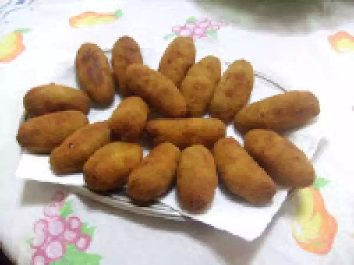 CROQUETE DE CARNE MOIDA