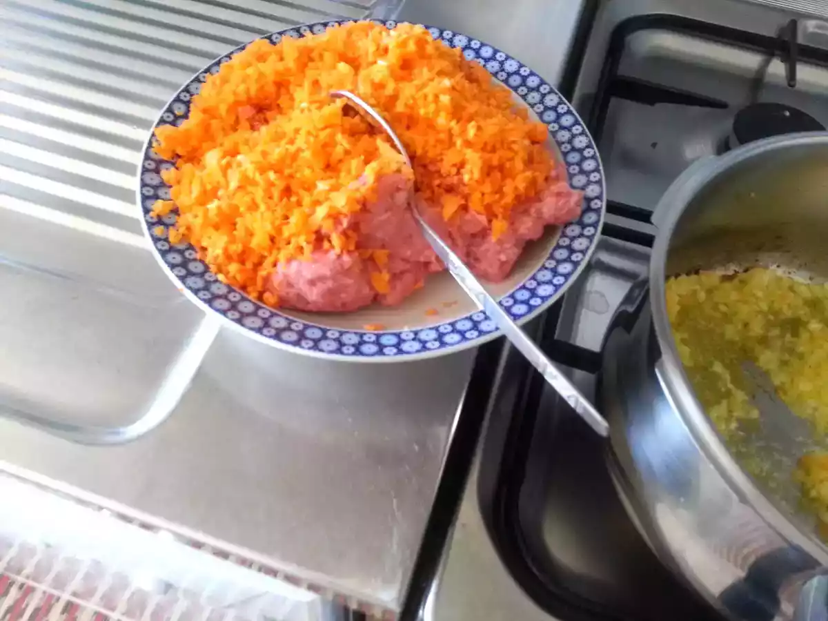 Croquetes de carne com cenoura - foto 3
