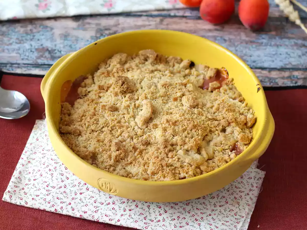 Crumble de damascos, uma receita crocante por fora e macia por dentro! - foto 2