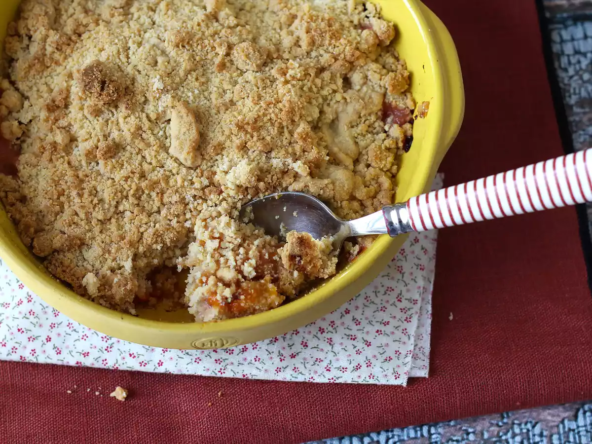 Crumble de damascos, uma receita crocante por fora e macia por dentro! - foto 3