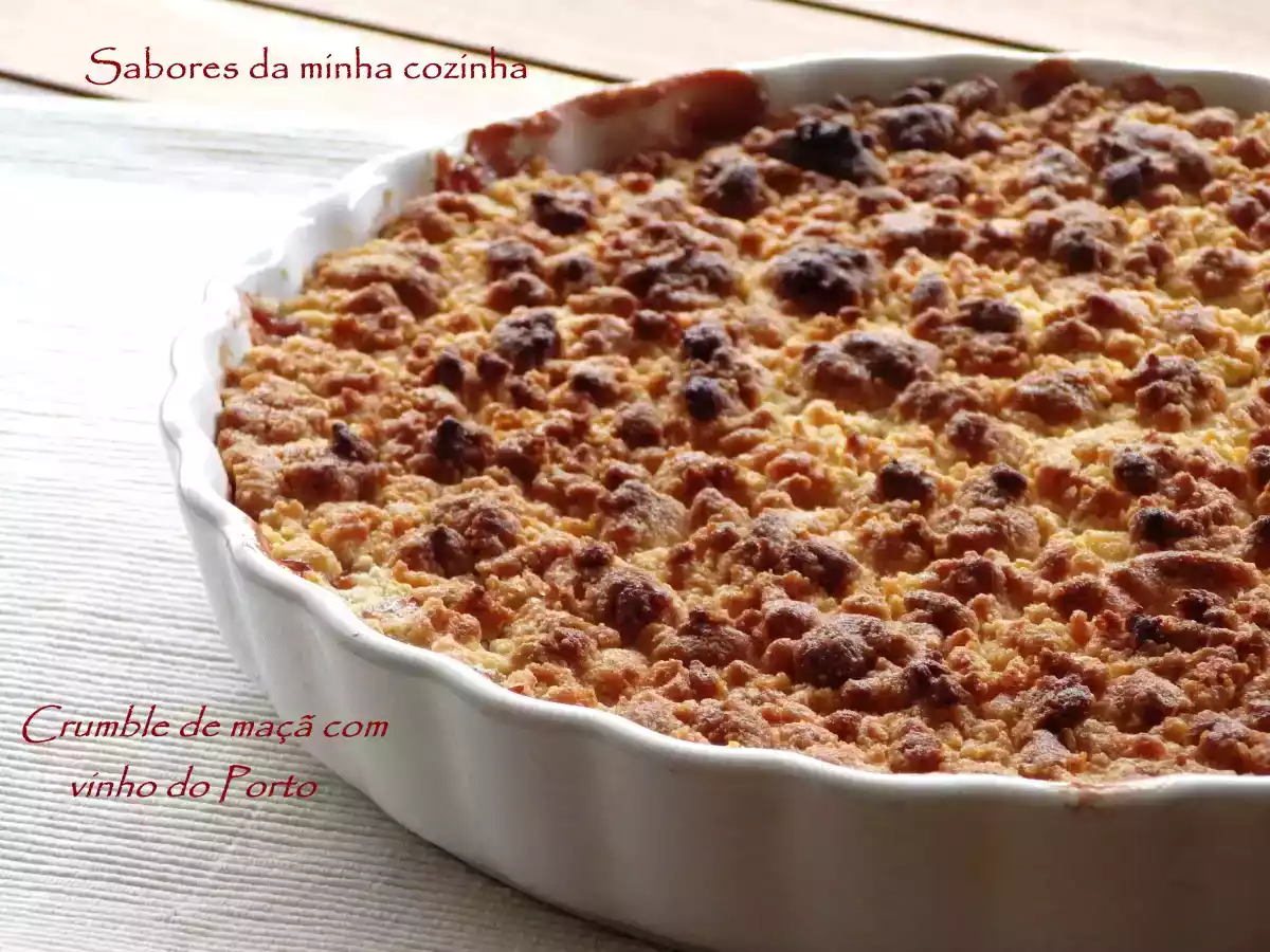 Crumble de maçã com vinho do Porto