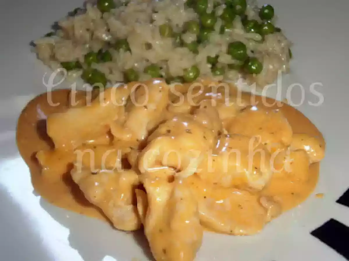 Cubos de frango com molho strogonoff da Knorr
