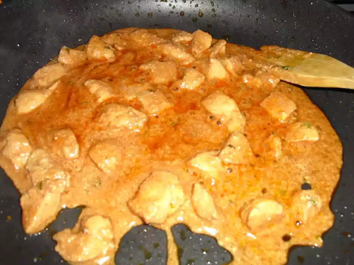 Cubos de frango em molho de iogurte - foto 7