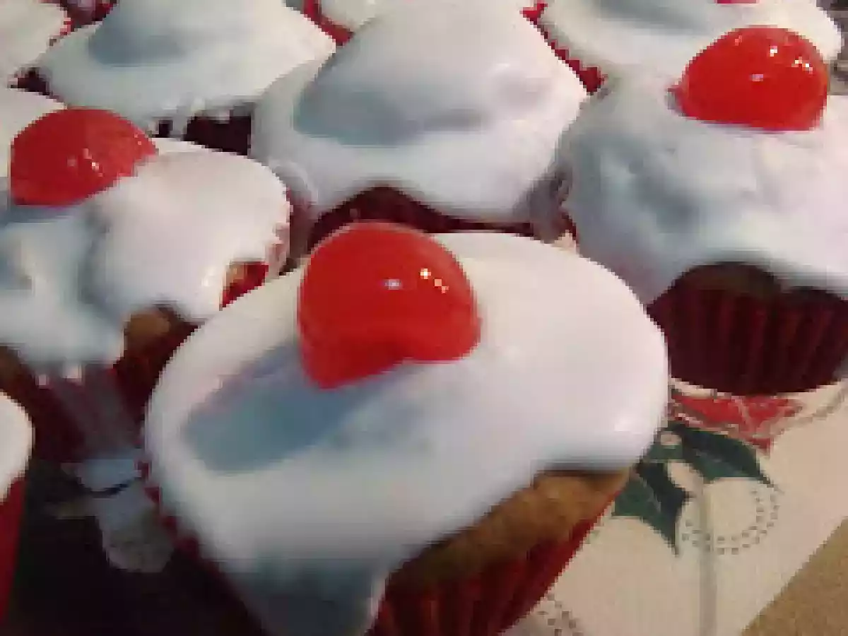 Cupcakes de Baunilha e Cobertura de Glace sabor a Limão - foto 5