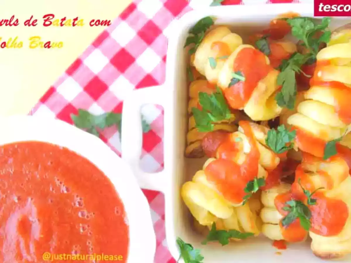 Curls de Batata com Molho Bravo