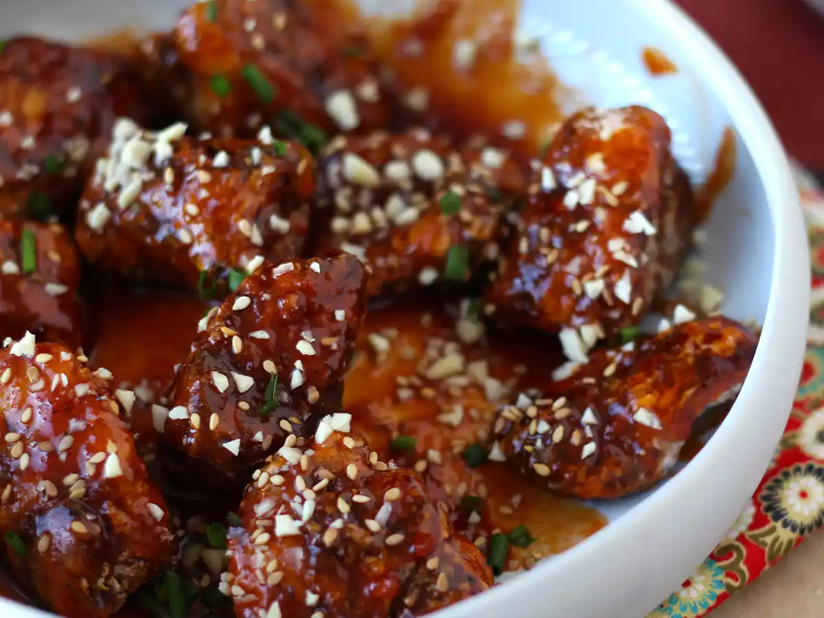 Dakgangjeong, o frango frito coreano picante com molho gochujang - foto 4