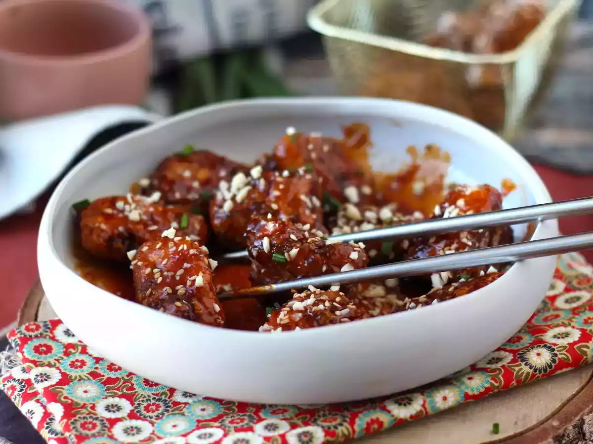 Dakgangjeong, o frango frito coreano picante com molho gochujang - foto 5
