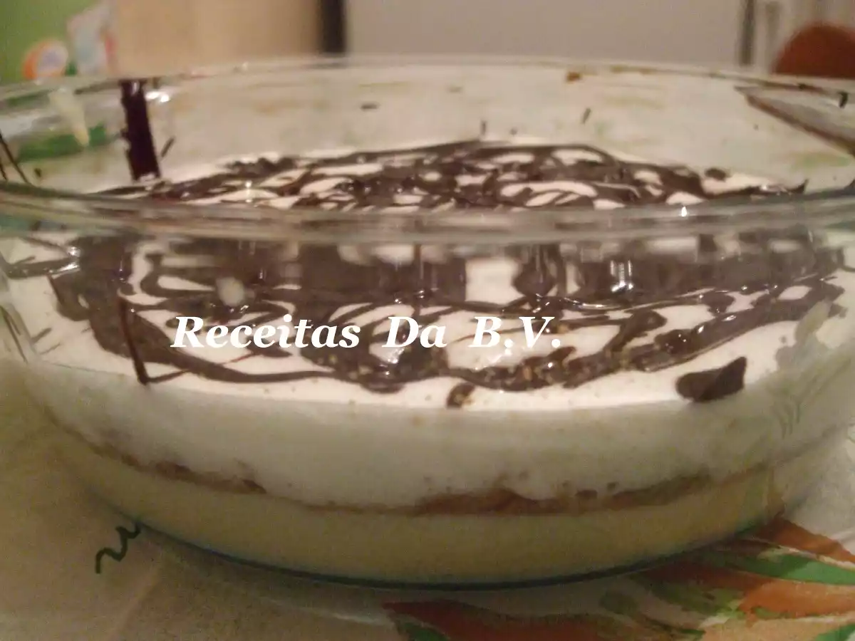 Delicia de Leite condensado e Bolacha com Chocolate