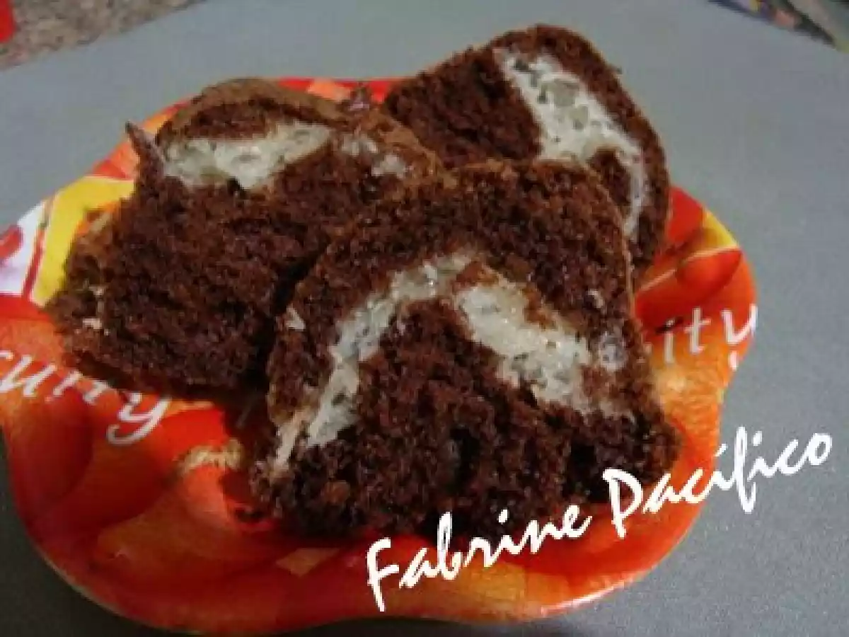 Delícia de Pêssego e Bolo com Recheio de Coco - Fabrine Pacífico - foto 2
