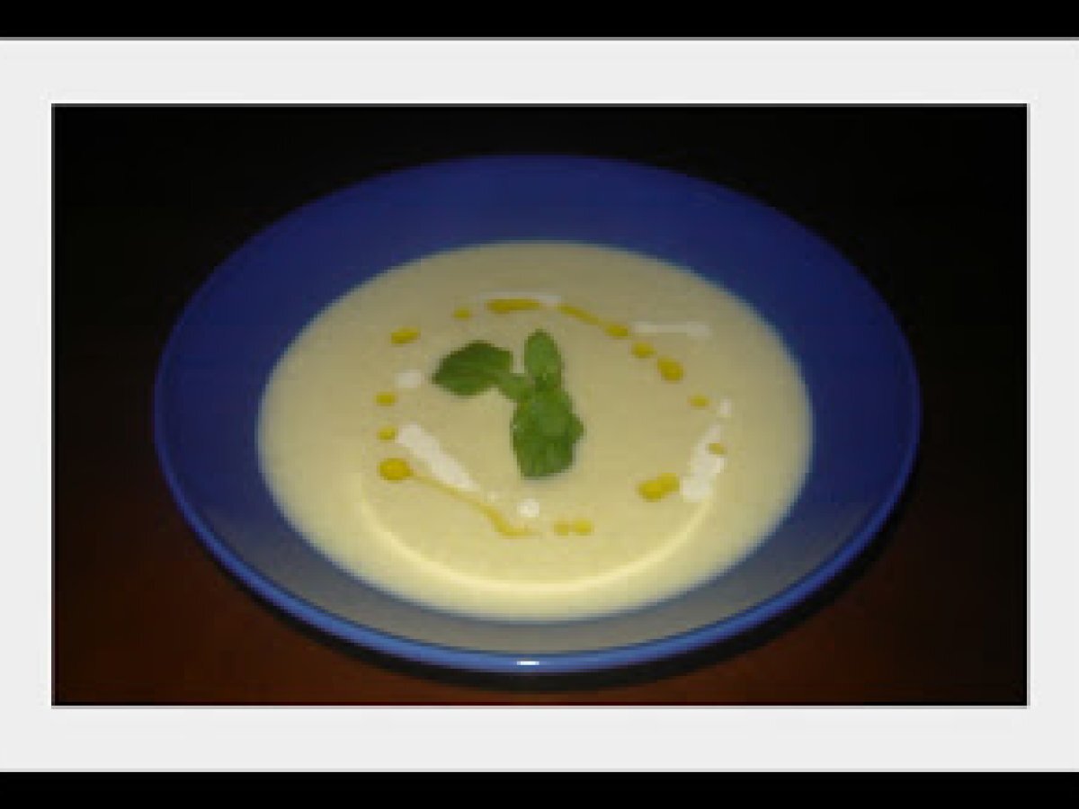 Dia Branco - Creme de Alho Francês e Courgette com Natas