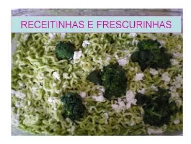 Dia da cor Verde - Macarrão ao Pesto de Brócolis