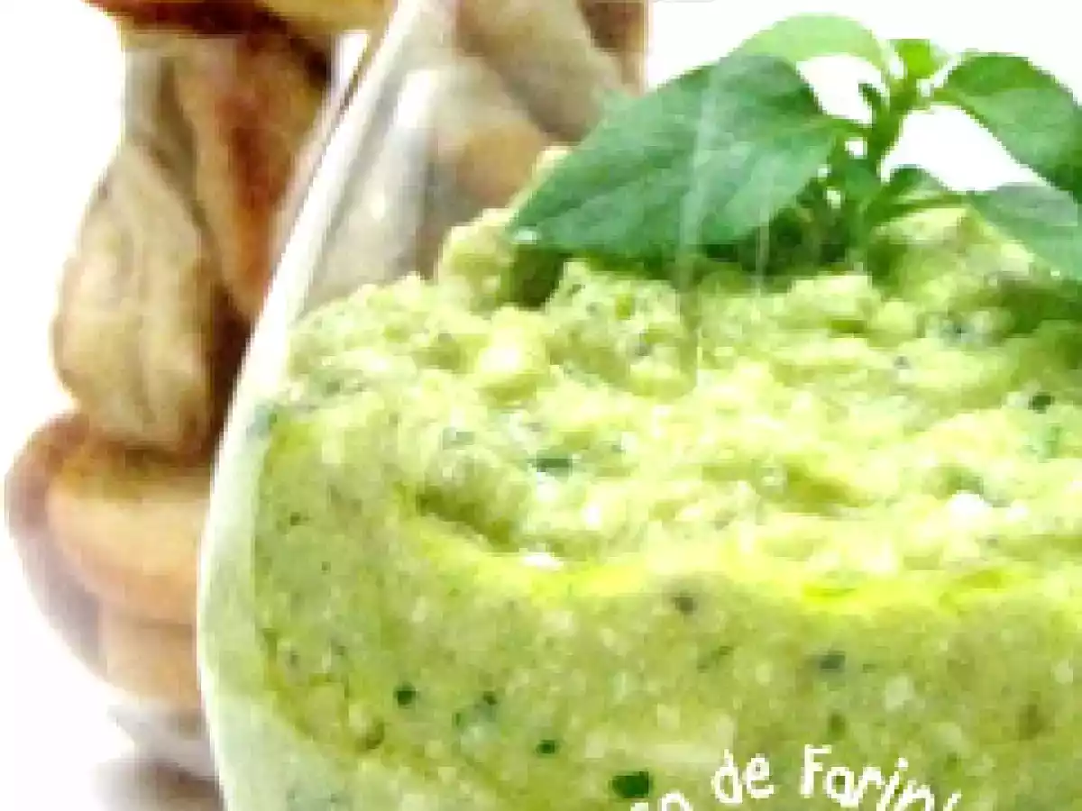 Dip de abacate e gorgonzola