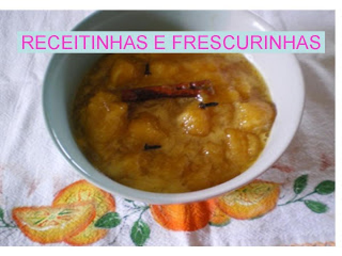 Doce de Banana com suco de laranja