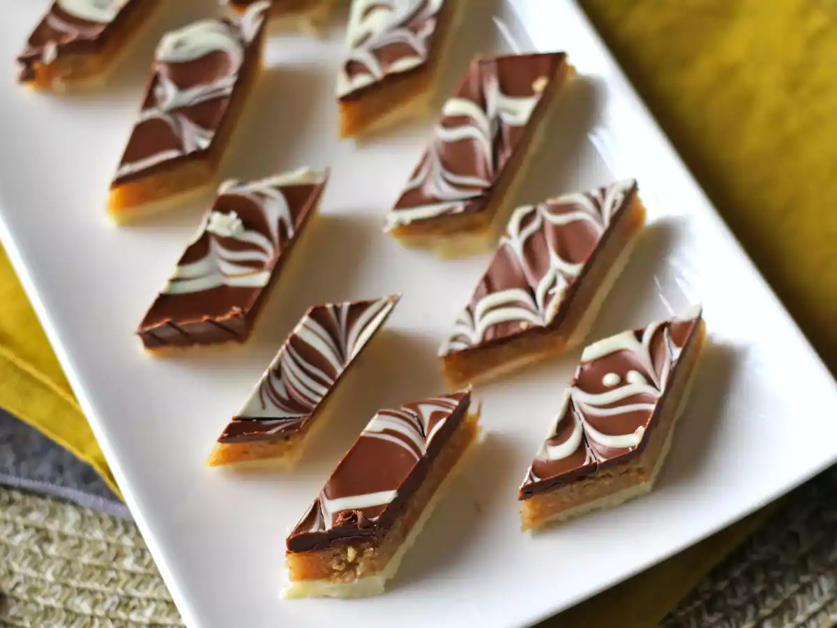 Doce marroquino Rkhama com amendoim e chocolate, fácil e sem forno - foto 3