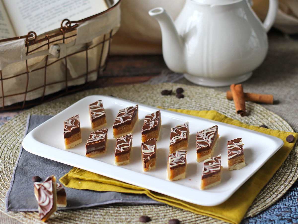 Doce marroquino Rkhama com amendoim e chocolate, fácil e sem forno - foto 6