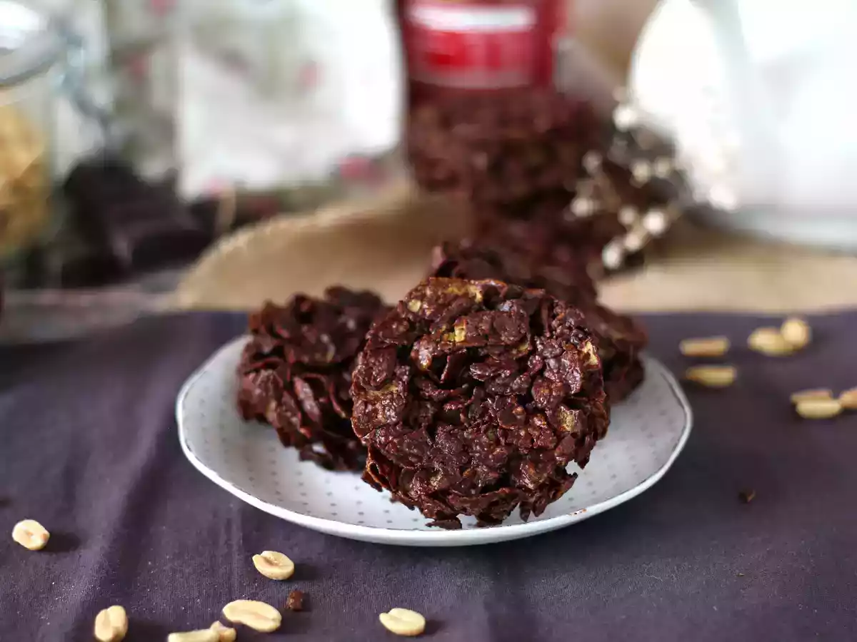 Docinho crocante de chocolate e amendoim - foto 5