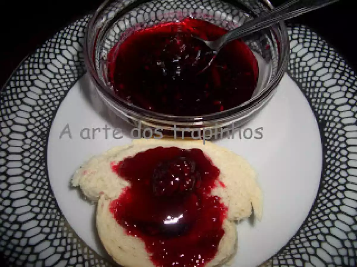E PARA VARIAR ... COMPOTA DE FRAMBOESA