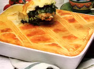 Empadão de alheiras com grelos