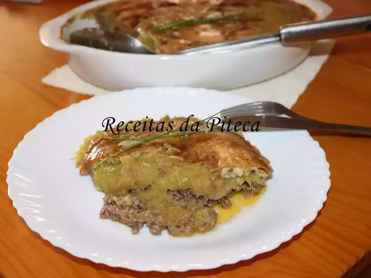Empadão de carne com puré de legumes - foto 2