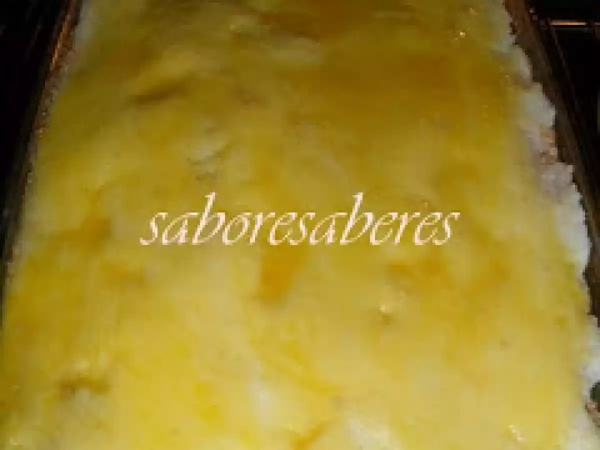 Empadão de Carne com puré e Espinafres - foto 8