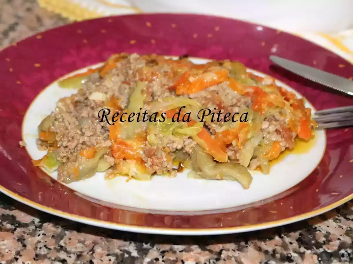 Empadão saudável de carne picada e legumes - foto 2
