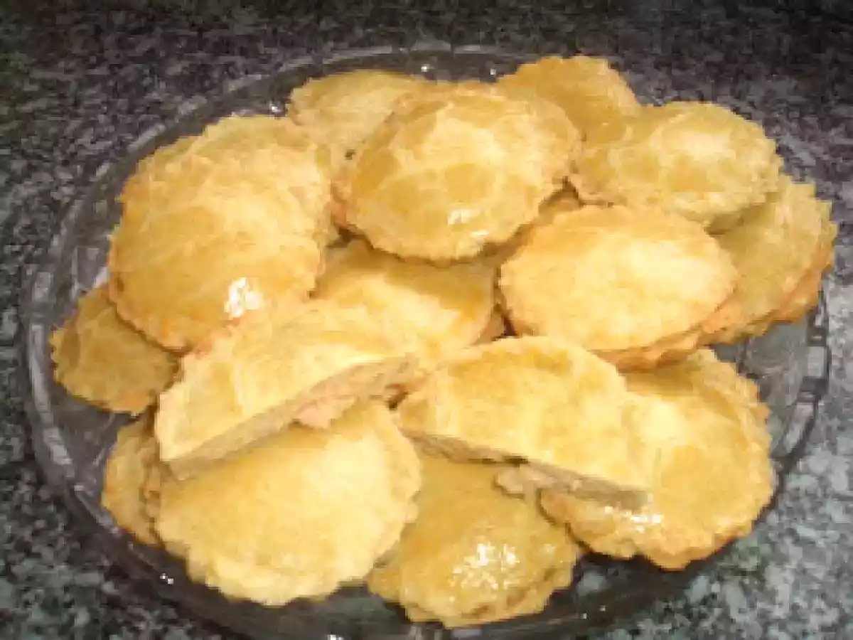Empadas de Massa Podre