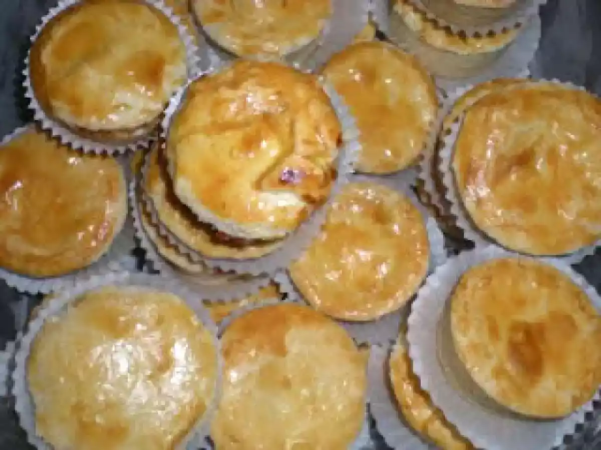 Empadinhas de Brigadeiro e Goiabada com queijo - by Bety - foto 2