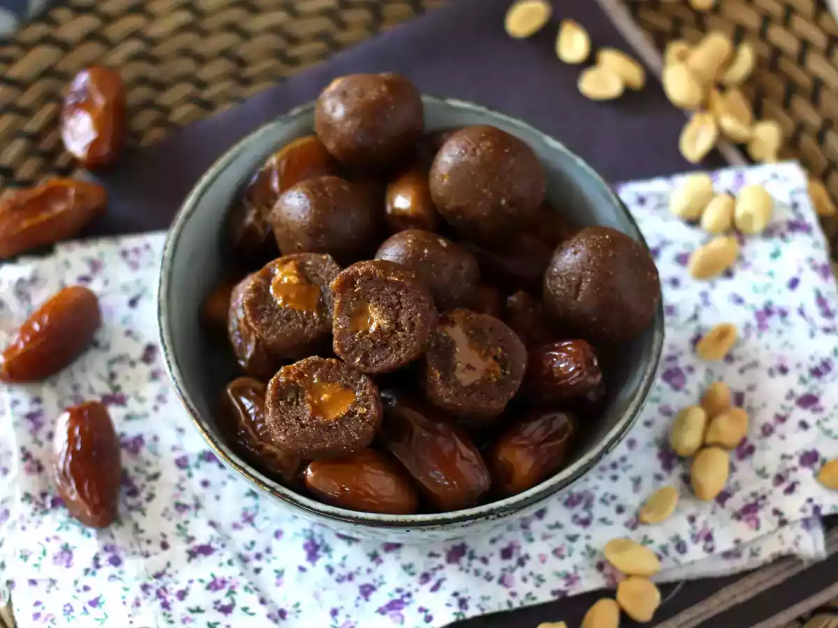 Energy balls de tâmaras com pasta de amendoim - foto 3