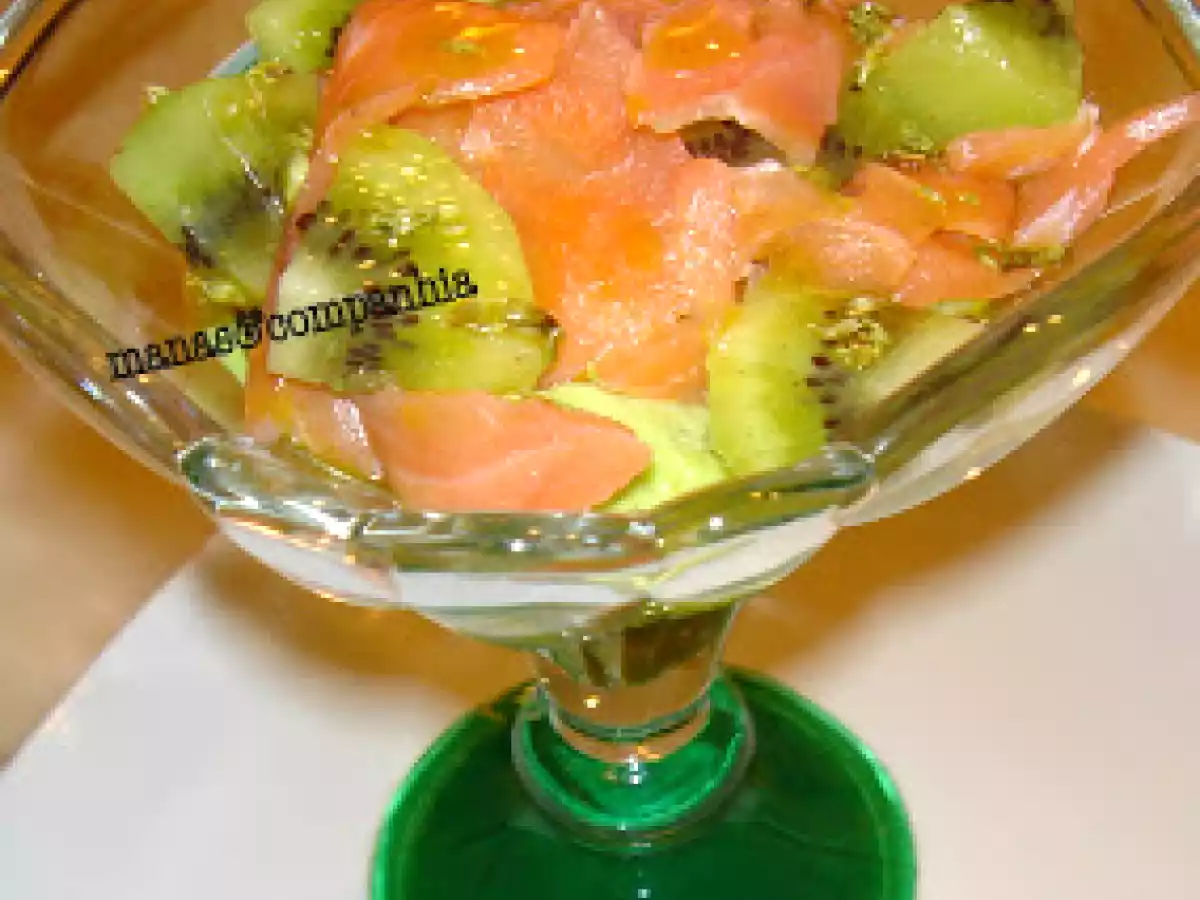 Entrada de Abacate, Salmão e Kiwi (isa)