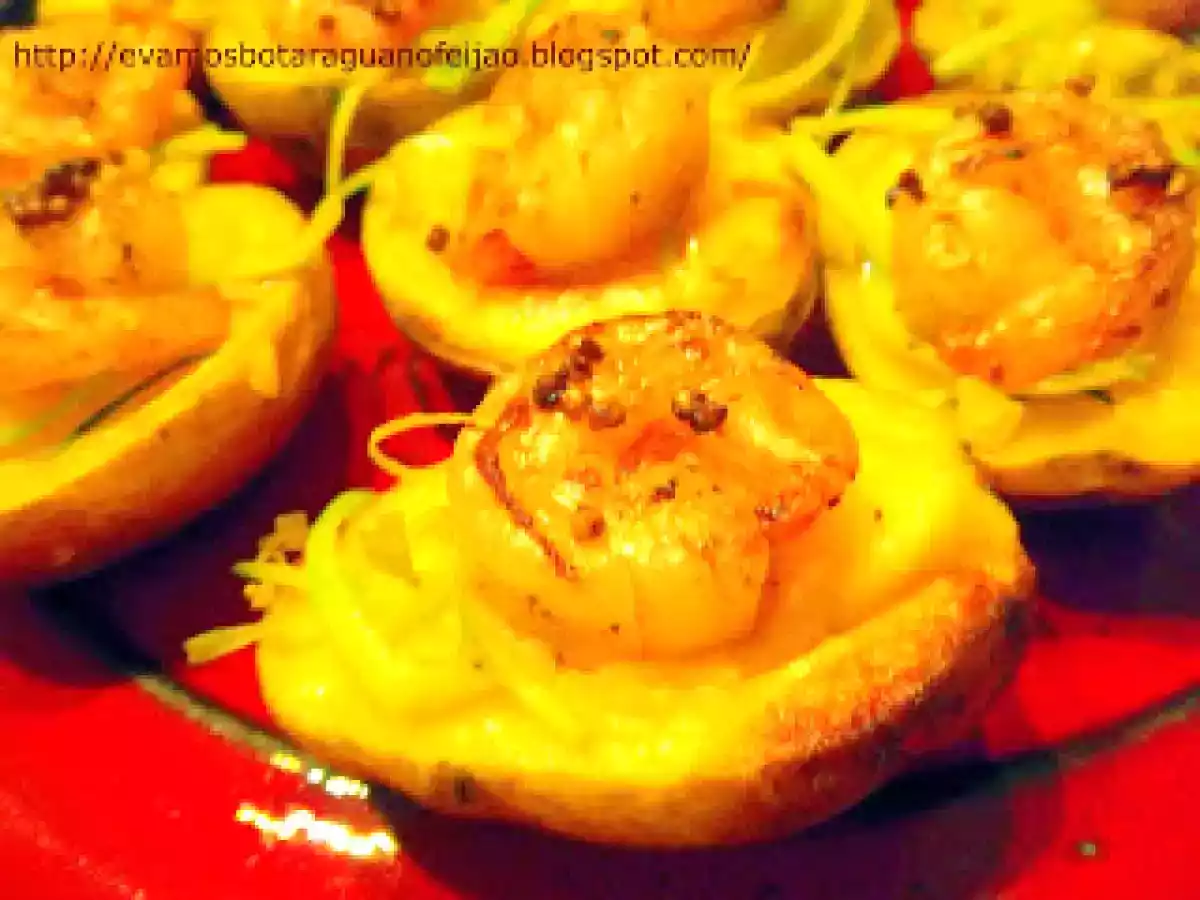 Entradinha com batatas assadas e camarões - foto 3