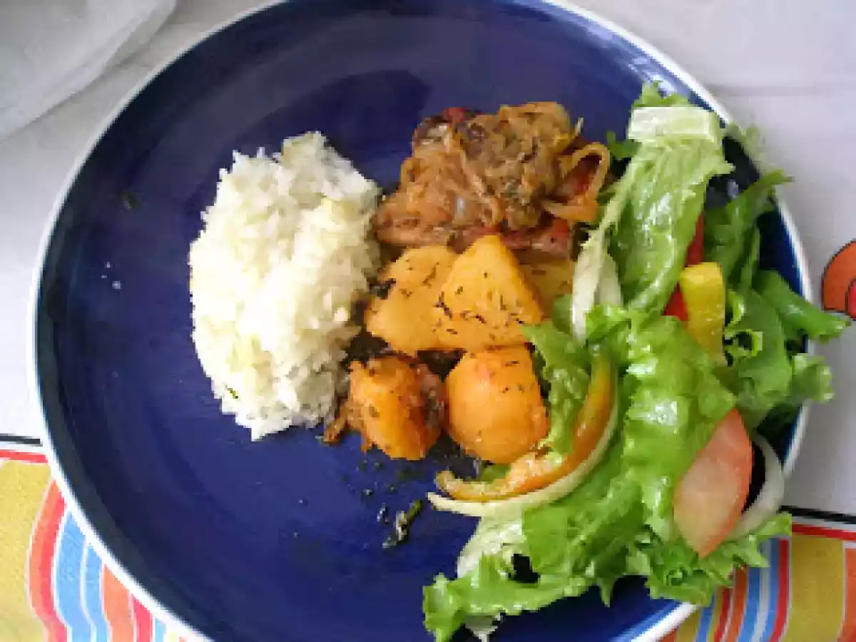 Entrecosto Assado no Forno, com Arroz de Forno e batatinhas assadas