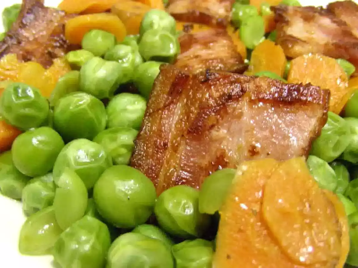 Ervilhas e cenouras com bacon - foto 2