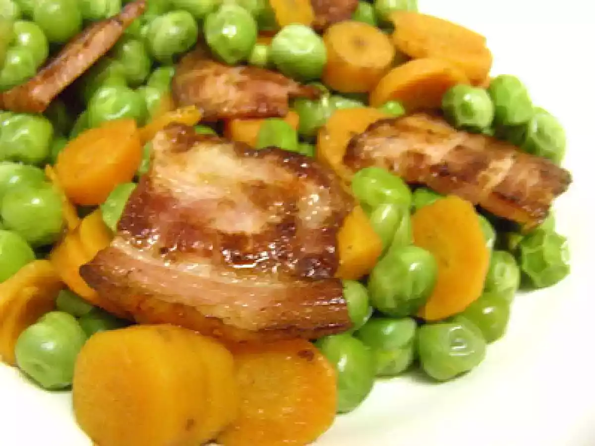 Ervilhas e cenouras com bacon - foto 3