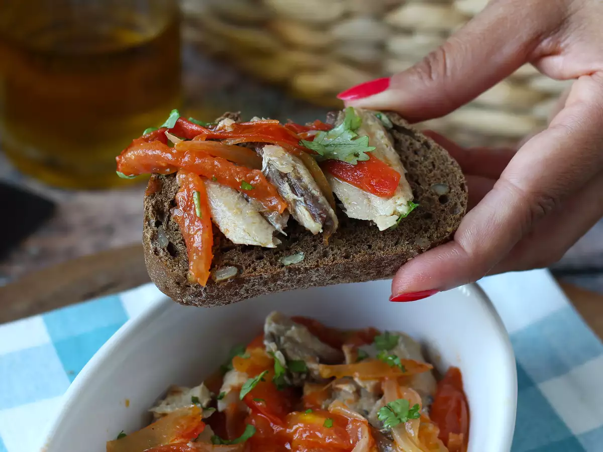 Escabeche de sardinha em lata - foto 3