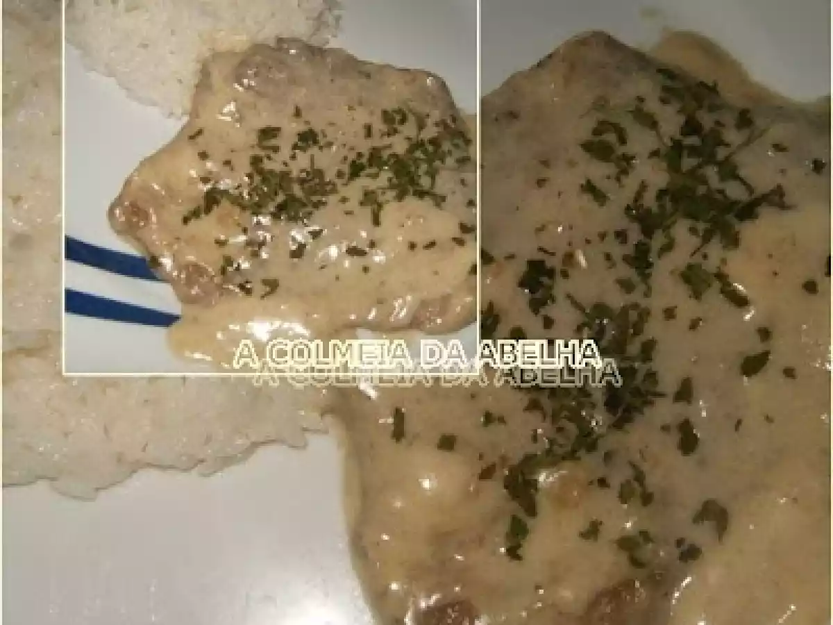ESCALOPES DE PORCO PRETO EM VINHO DO PORTO