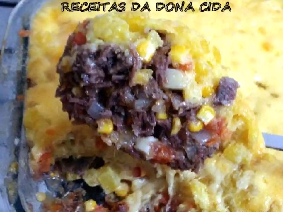 ESCONDIDINHO DE MANDIOQUINHA E MÚSCULO