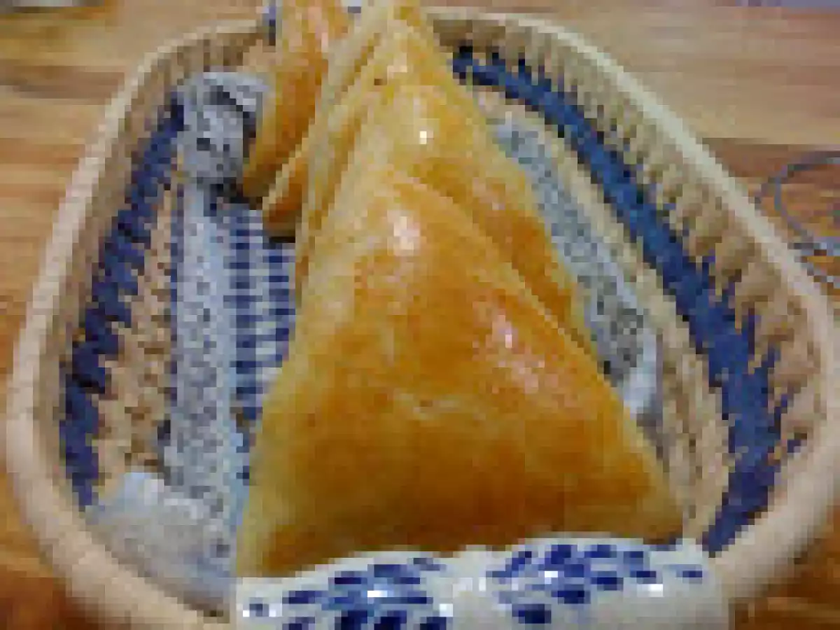 Esfiha com massa de iogurte - foto 6