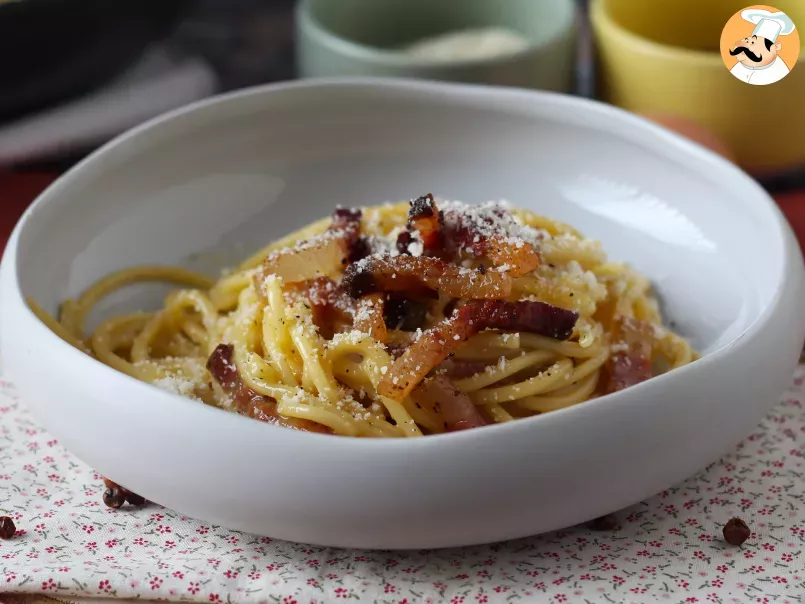 Espaguete à Carbonara, a receita italiana com sabor autêntico!