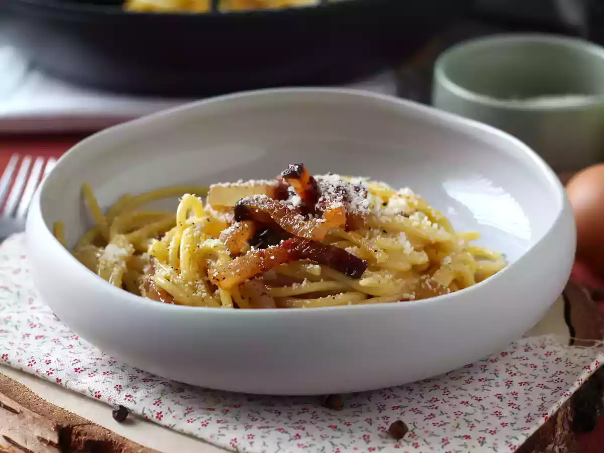 Espaguete à Carbonara, a receita italiana com sabor autêntico! - foto 2