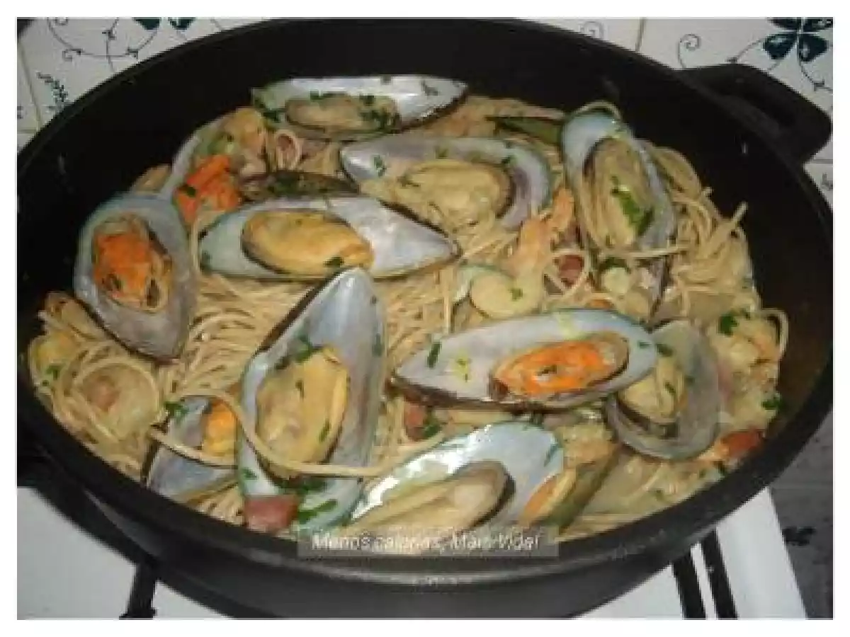Esparguete com Mexilhões e Gambas - foto 2
