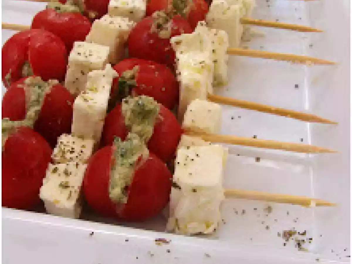 Espetadas de tomate cherry e feta - foto 2