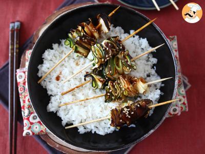 Espetinho de curgete (abobrinha) com um delicioso molho asiático picante - foto 2