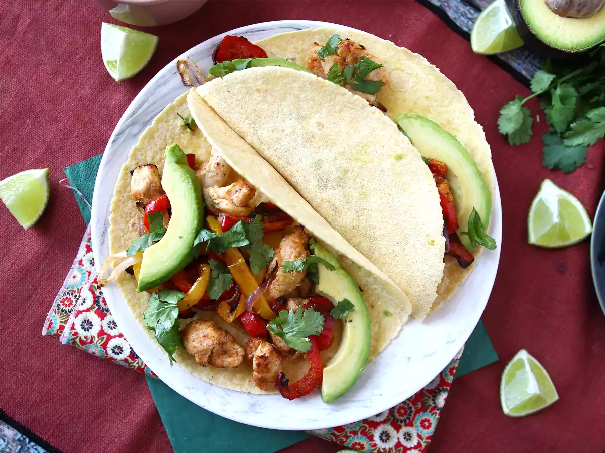 Fajitas de frango e pimentão na Air Fryer - foto 3