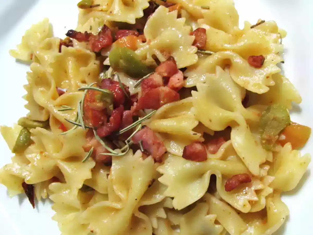 Farfalle com bacon - foto 2