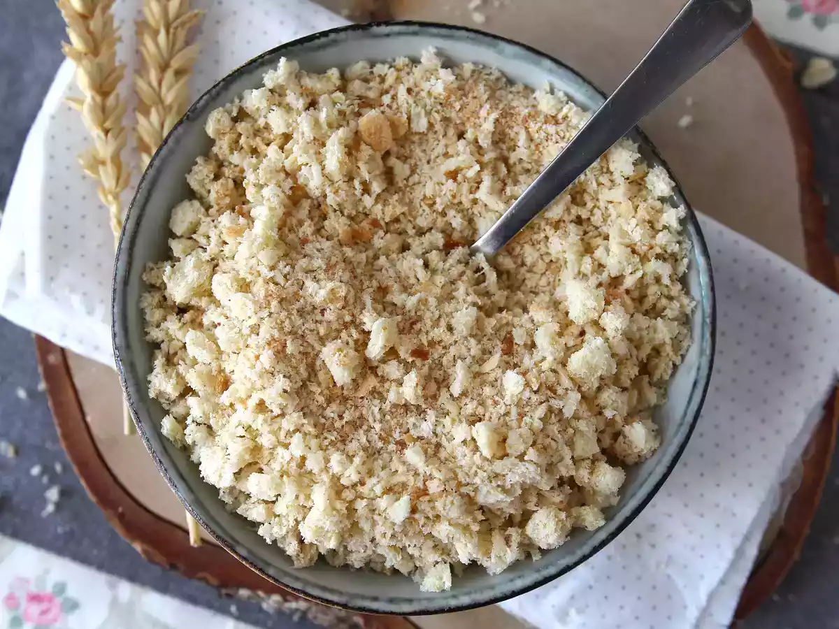 Farinha panko para empanar, receita fácil e econômica - foto 2
