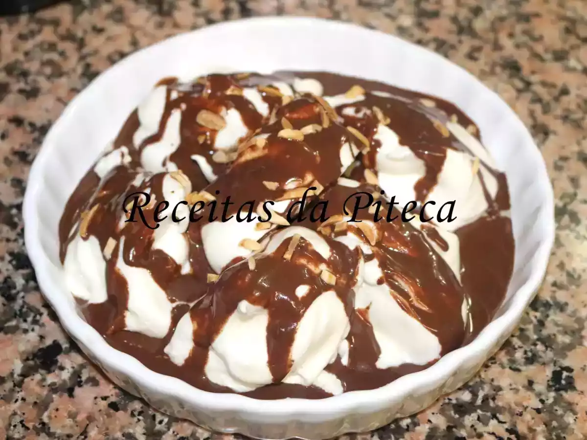 Farófias com chocolate no microondas