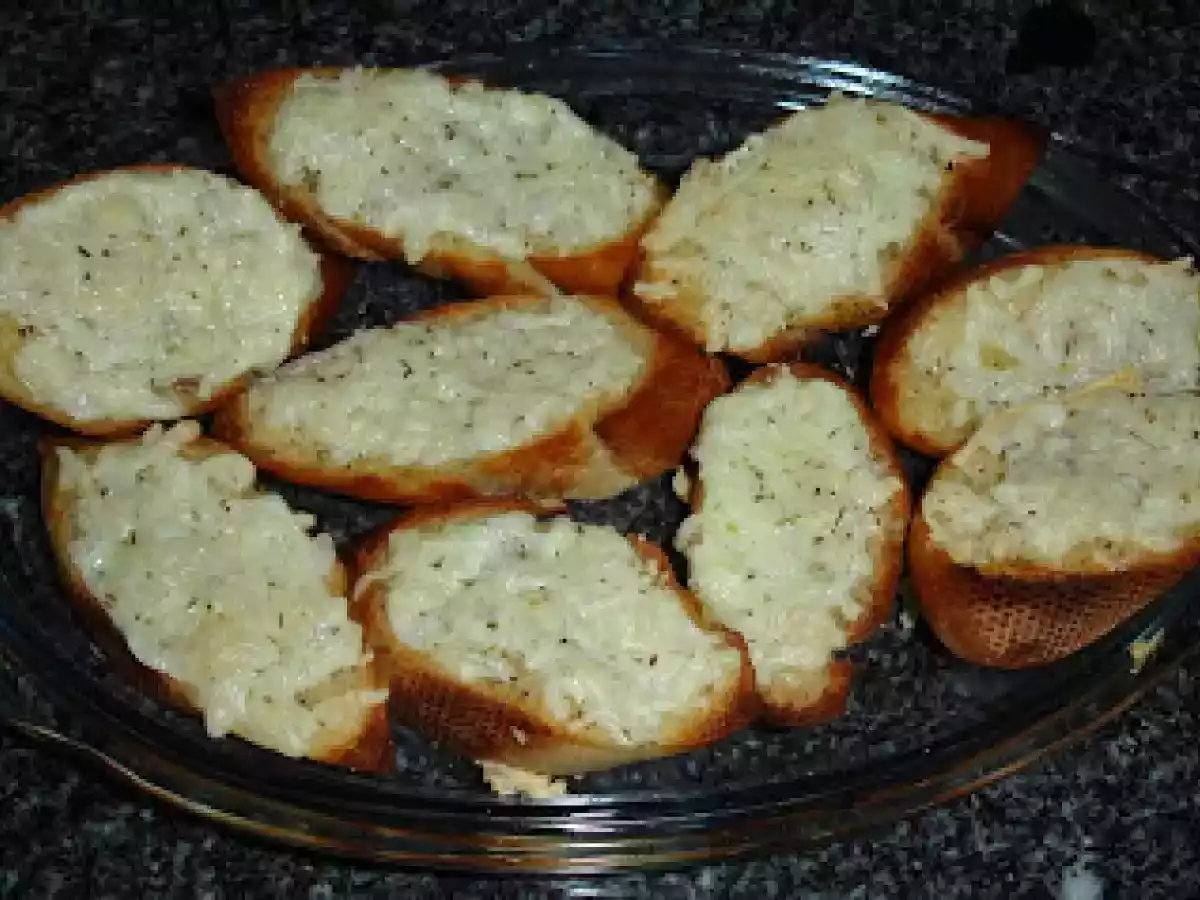 Fatias de Pão de Alho