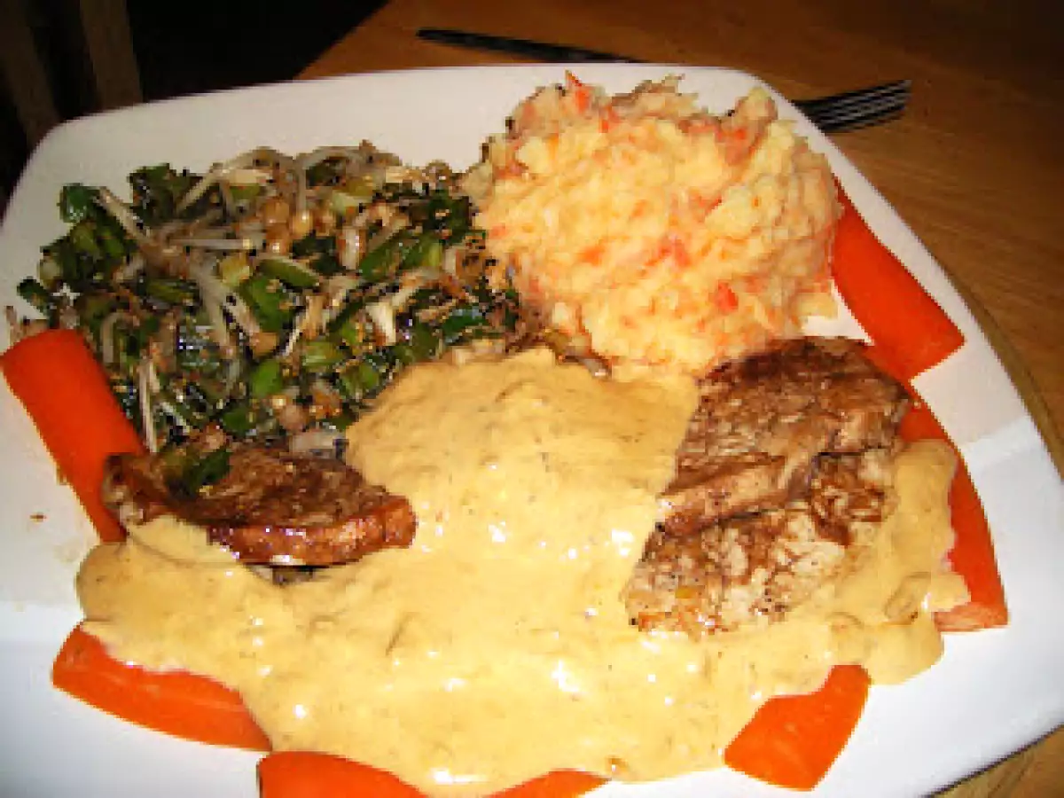 Febras com creme de Gengibre e Alho acompanhadas - foto 2