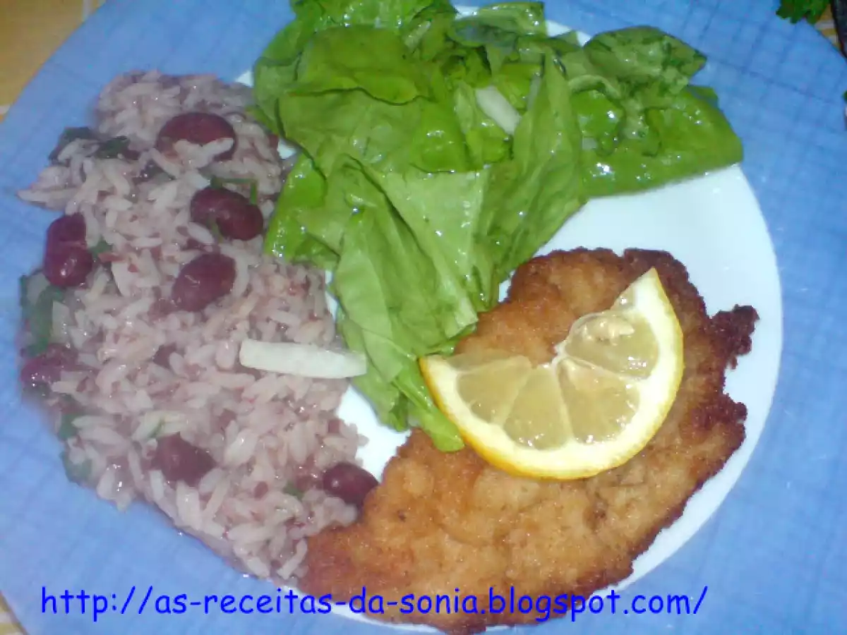 Febras Panadas com Arroz de Feijão - foto 2